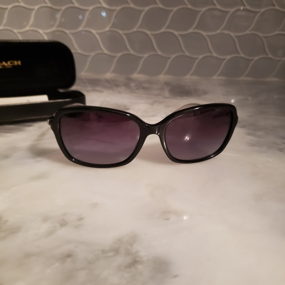 BRAND NEW COACH BLACK  SUNGLASSES - Picture 1 of 10